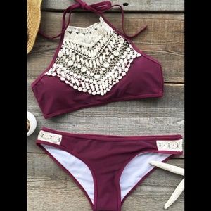 Cupshe Blooming Above Lace Halter Bikini